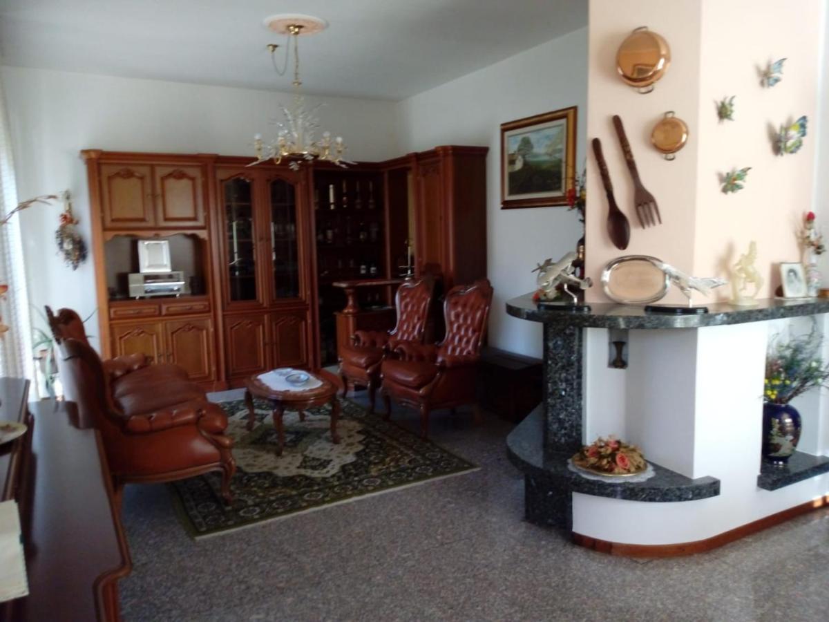 Da Terry Bed & Breakfast Vergiate Eksteriør bilde